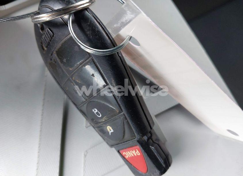 Photo 11 of 2014 Jeep Cherokee LATITUDE (VIN 1C4PJLCB6EW186576)