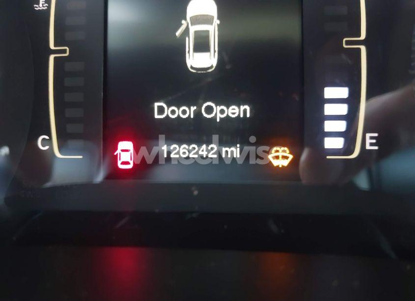 Photo 15 of 2014 Jeep Cherokee LATITUDE (VIN 1C4PJLCB6EW241897)