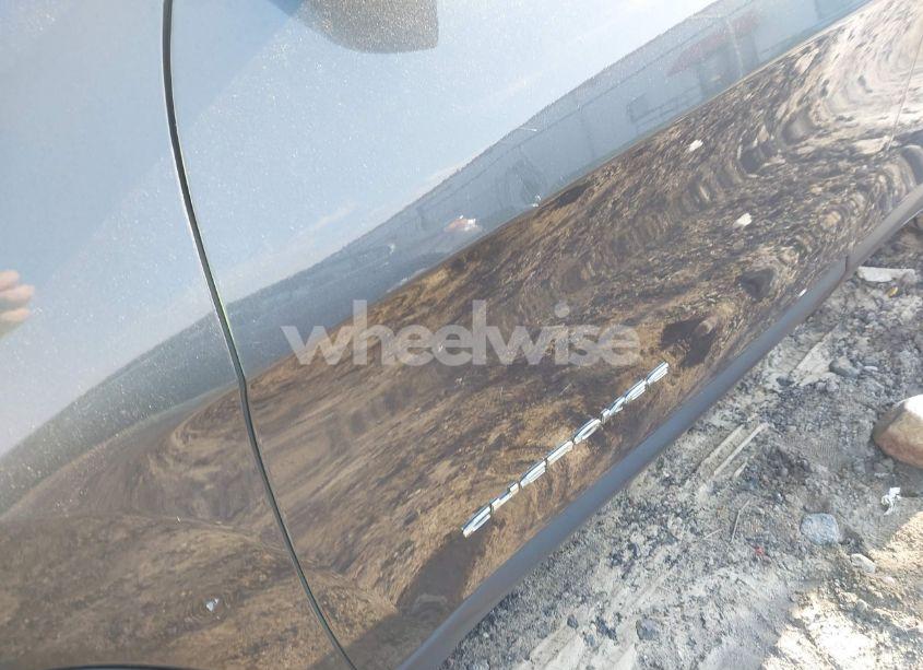 Photo 17 of 2014 Jeep Cherokee LATITUDE (VIN 1C4PJLCB6EW241897)