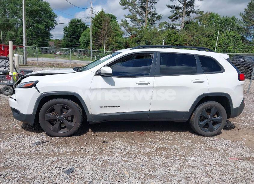 Photo 14 of 2015 Jeep Cherokee LATITUDE ALTITUDE (VIN 1C4PJLCB6FW731208)