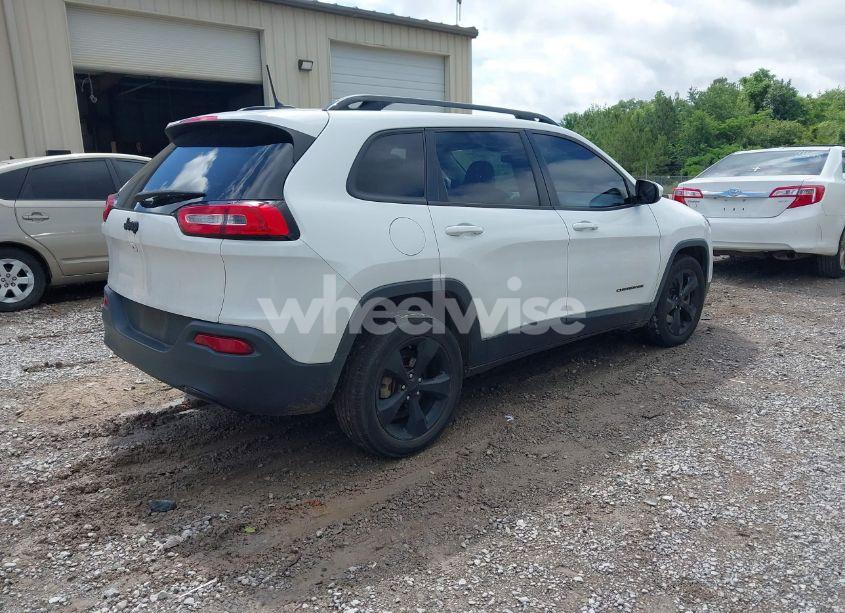 Photo 4 of 2015 Jeep Cherokee LATITUDE ALTITUDE (VIN 1C4PJLCB6FW731208)