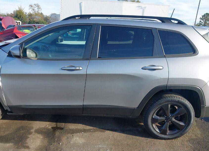 Photo 14 of 2016 Jeep Cherokee ALTITUDE (VIN 1C4PJLCB6GW137512)