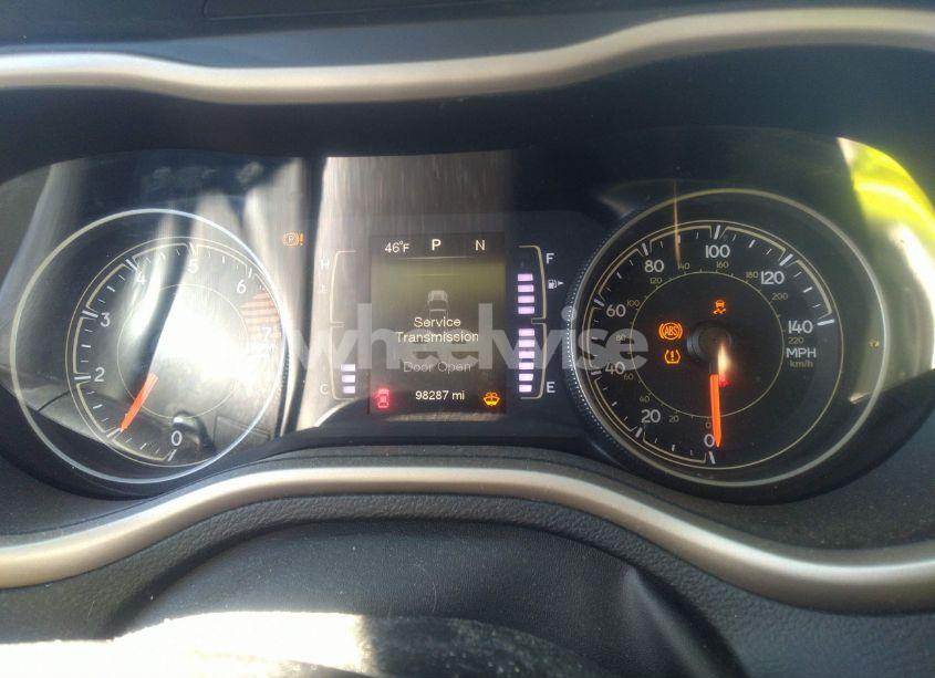 Photo 7 of 2016 Jeep Cherokee 75TH ANNIVERSARY (VIN 1C4PJLCB6GW287426)