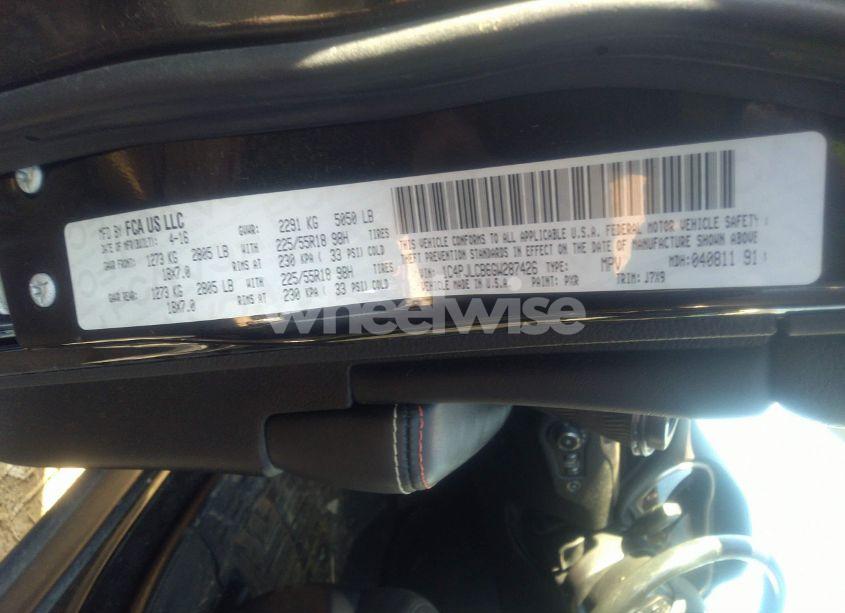 Photo 9 of 2016 Jeep Cherokee 75TH ANNIVERSARY (VIN 1C4PJLCB6GW287426)