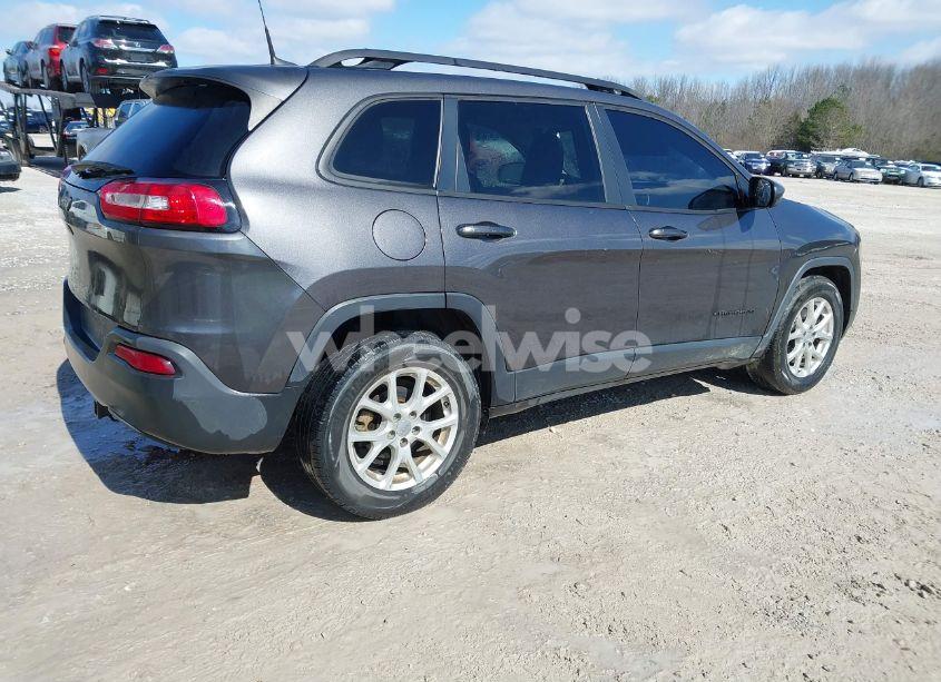 Photo 4 of 2017 Jeep Cherokee LATITUDE FWD (VIN 1C4PJLCB6HD236554)