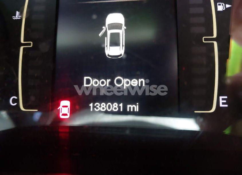 Photo 7 of 2017 Jeep Cherokee LATITUDE FWD (VIN 1C4PJLCB6HD236554)