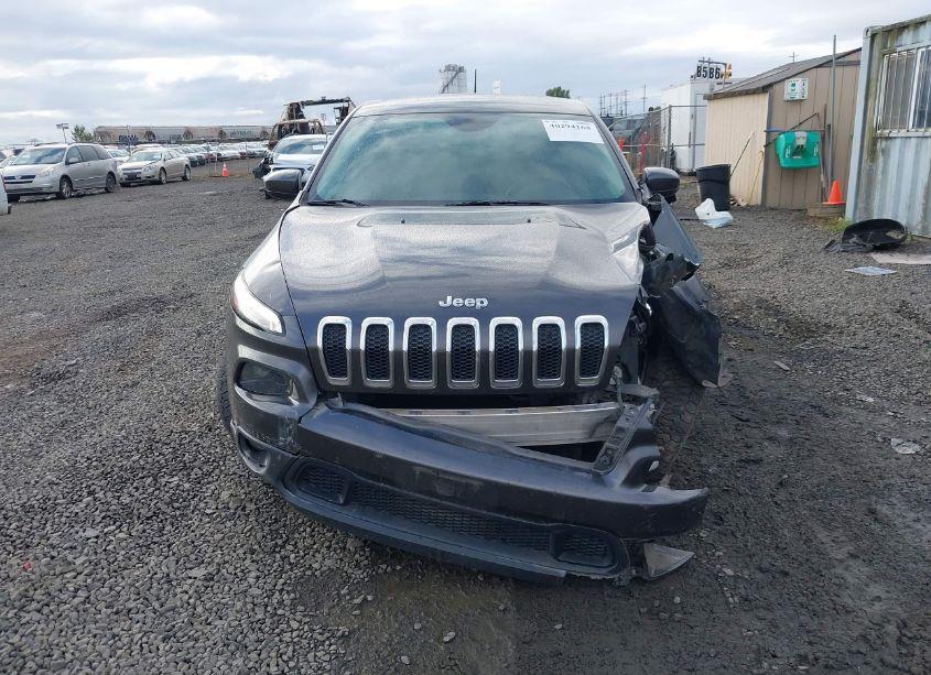 Photo 12 of 2017 Jeep Cherokee LATITUDE FWD (VIN 1C4PJLCB6HW526748)