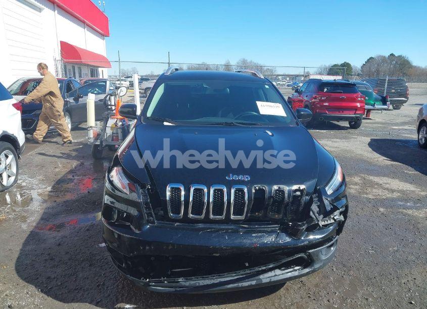 Photo 12 of 2017 Jeep Cherokee LATITUDE FWD (VIN 1C4PJLCB6HW540665)