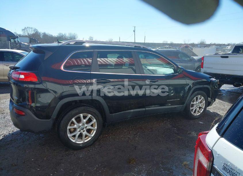 Photo 13 of 2017 Jeep Cherokee LATITUDE FWD (VIN 1C4PJLCB6HW540665)
