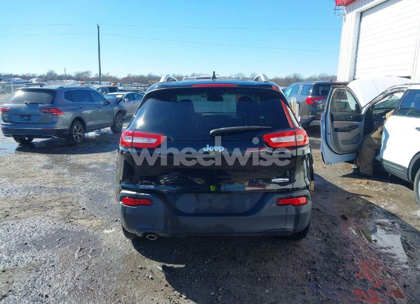 Photo 16 of 2017 Jeep Cherokee LATITUDE FWD (VIN 1C4PJLCB6HW540665)