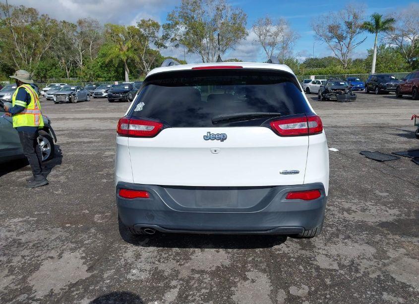 Photo 17 of 2017 Jeep Cherokee LATITUDE FWD (VIN 1C4PJLCB6HW586917)