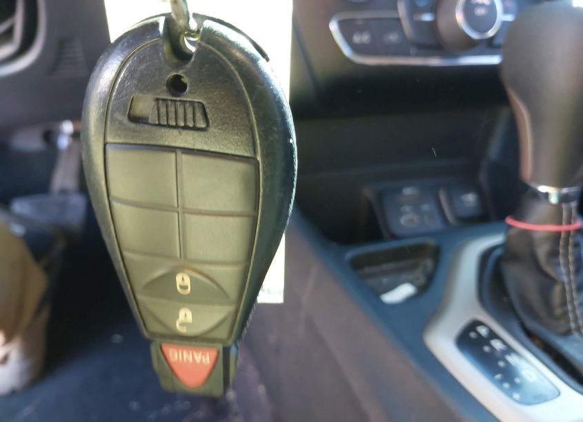 Photo 11 of 2017 Jeep Cherokee LATITUDE FWD (VIN 1C4PJLCB6HW660594)