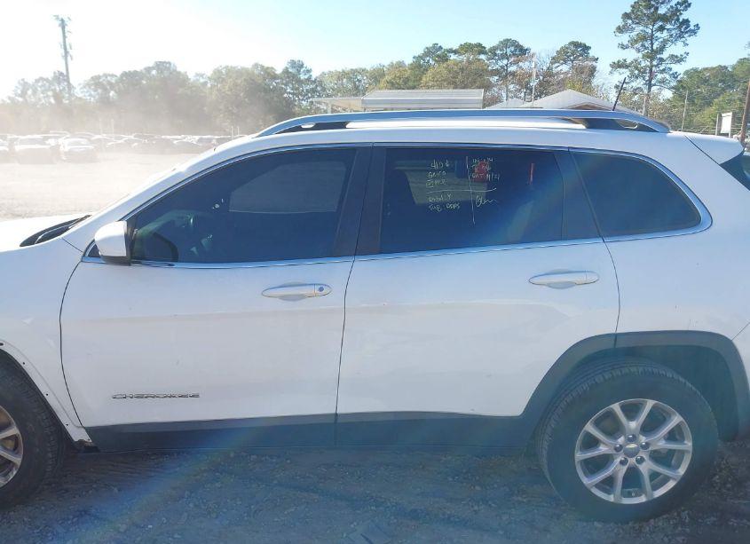 Photo 14 of 2017 Jeep Cherokee LATITUDE FWD (VIN 1C4PJLCB6HW660594)