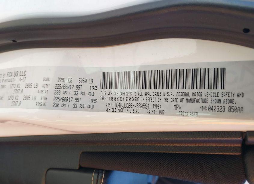 Photo 9 of 2017 Jeep Cherokee LATITUDE FWD (VIN 1C4PJLCB6HW660594)