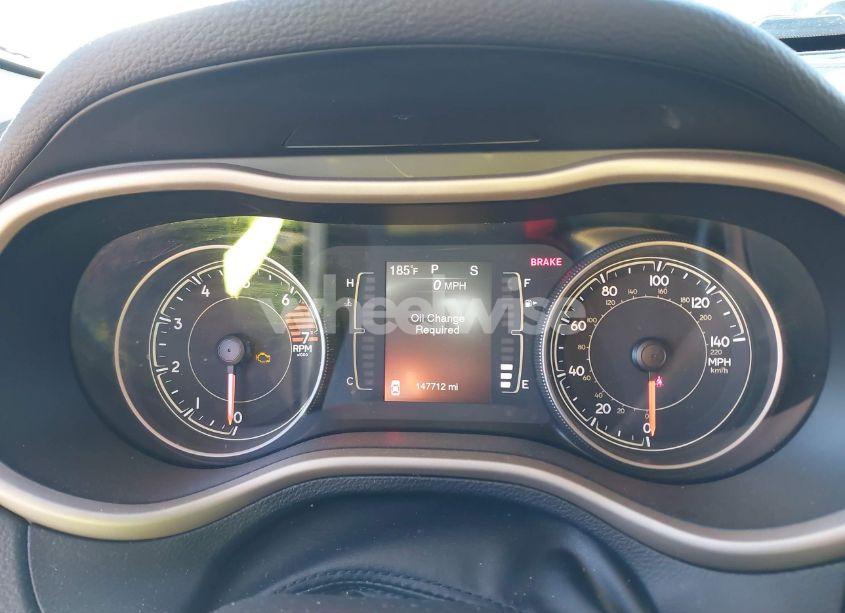 Photo 7 of 2018 Jeep Cherokee LATITUDE FWD (VIN 1C4PJLCB6JD553353)