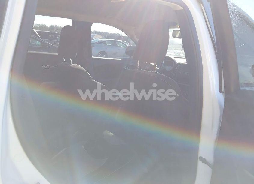 Photo 8 of 2018 Jeep Cherokee LATITUDE FWD (VIN 1C4PJLCB6JD553353)