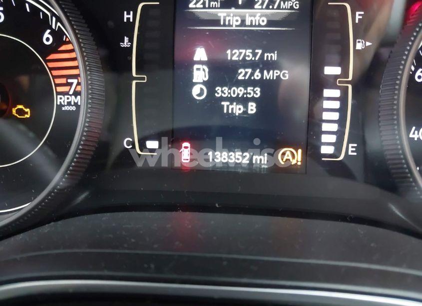 Photo 16 of 2019 Jeep Cherokee LATITUDE FWD (VIN 1C4PJLCB6KD114770)