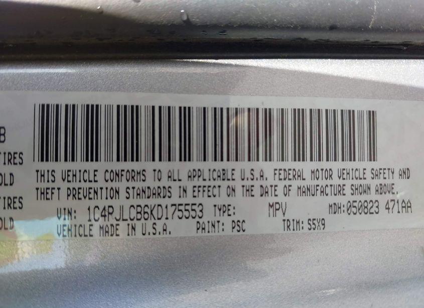 Photo 9 of 2019 Jeep Cherokee LATITUDE FWD (VIN 1C4PJLCB6KD175553)