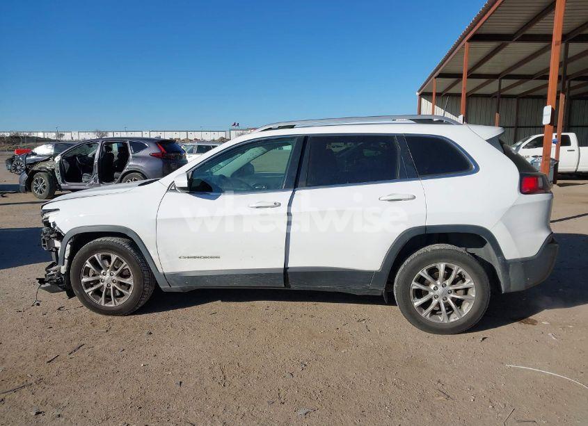 Photo 14 of 2019 Jeep Cherokee LATITUDE FWD (VIN 1C4PJLCB6KD373470)