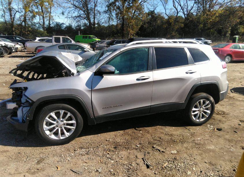 Photo 14 of 2020 Jeep Cherokee LATITUDE FWD (VIN 1C4PJLCB6LD653326)