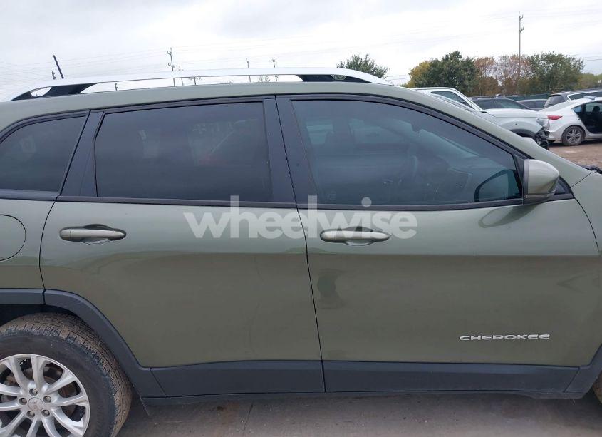 Photo 14 of 2021 Jeep Cherokee LATITUDE FWD (VIN 1C4PJLCB6MD156200)
