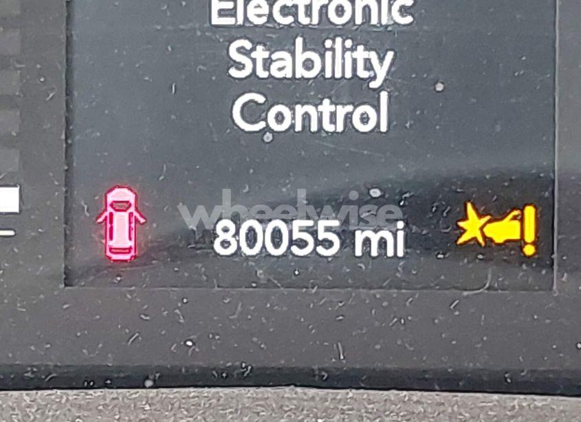 Photo 16 of 2021 Jeep Cherokee LATITUDE FWD (VIN 1C4PJLCB6MD156200)