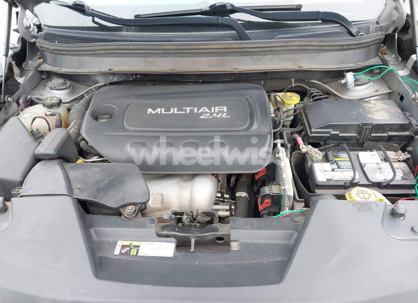 Photo 10 of 2014 Jeep Cherokee LATITUDE (VIN 1C4PJLCB7EW170578)