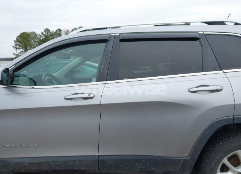 Photo 14 of 2014 Jeep Cherokee LATITUDE (VIN 1C4PJLCB7EW170578)