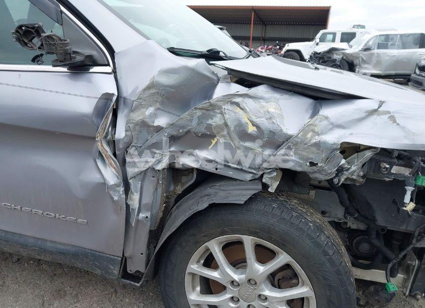 Photo 17 of 2014 Jeep Cherokee LATITUDE (VIN 1C4PJLCB7EW170578)