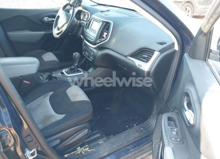 Photo 5 of 2014 Jeep Cherokee LATITUDE (VIN 1C4PJLCB7EW273788)