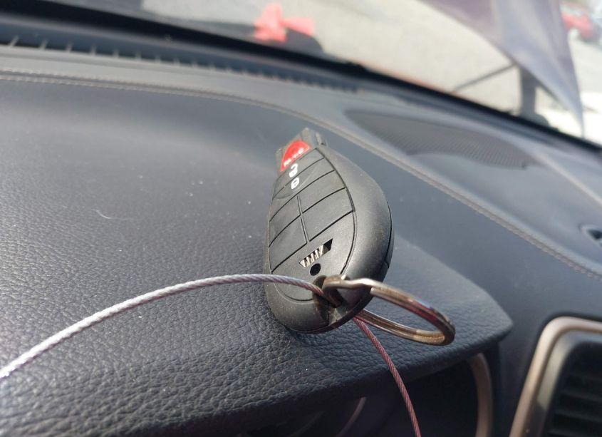 Photo 11 of 2014 Jeep Cherokee LATITUDE (VIN 1C4PJLCB7EW323797)