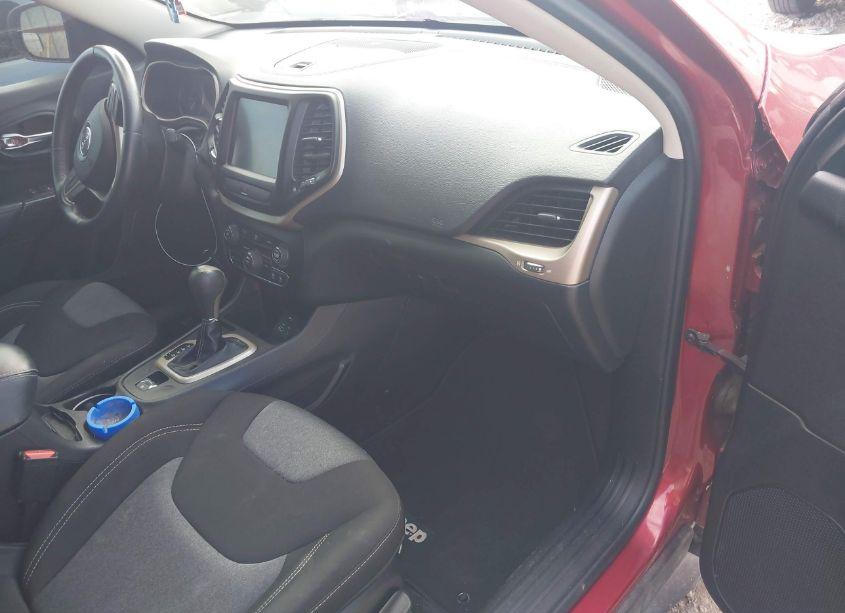 Photo 5 of 2014 Jeep Cherokee LATITUDE (VIN 1C4PJLCB7EW323797)