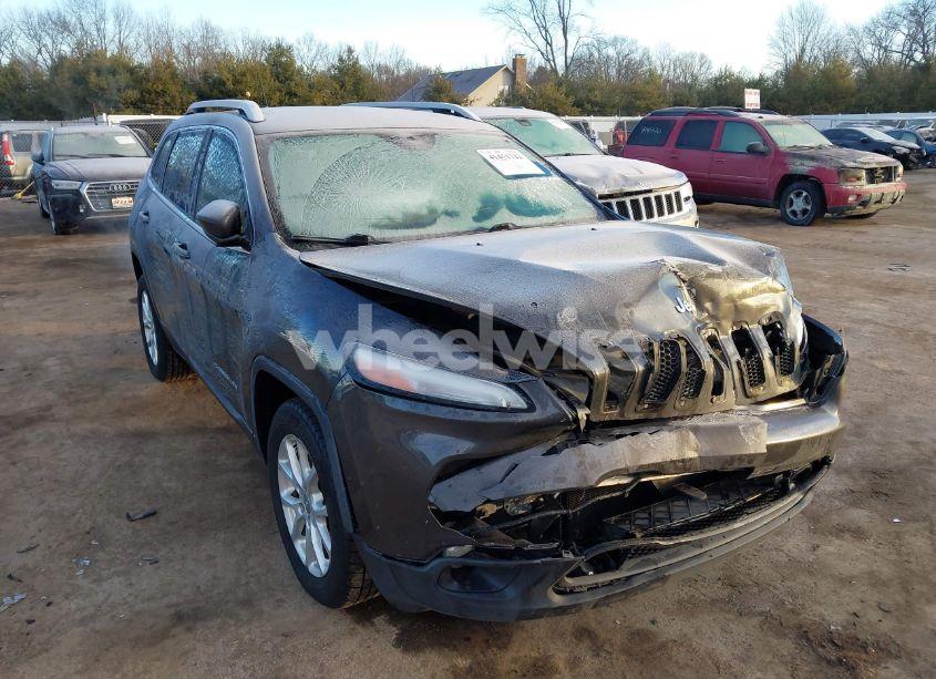 2015 Jeep Cherokee LATITUDE (VIN 1C4PJLCB7FW712232) main photo