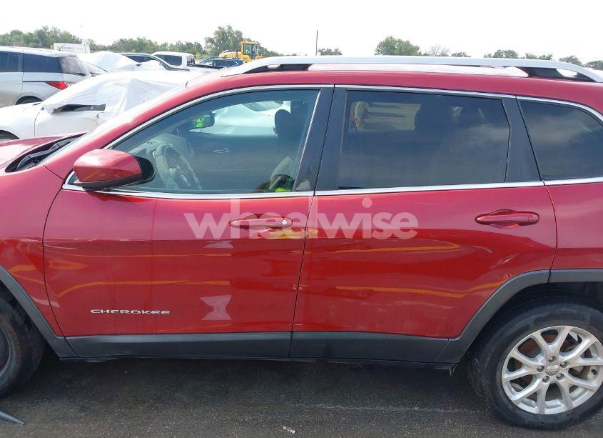 Photo 14 of 2015 Jeep Cherokee LATITUDE (VIN 1C4PJLCB7FW737356)