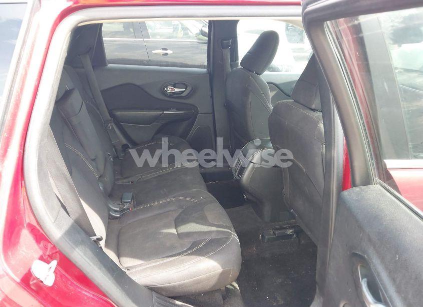 Photo 8 of 2015 Jeep Cherokee LATITUDE (VIN 1C4PJLCB7FW737356)