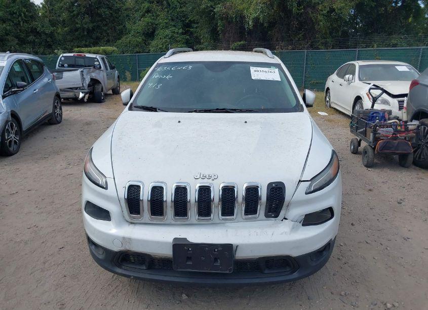 Photo 12 of 2015 Jeep Cherokee LATITUDE (VIN 1C4PJLCB7FW747224)