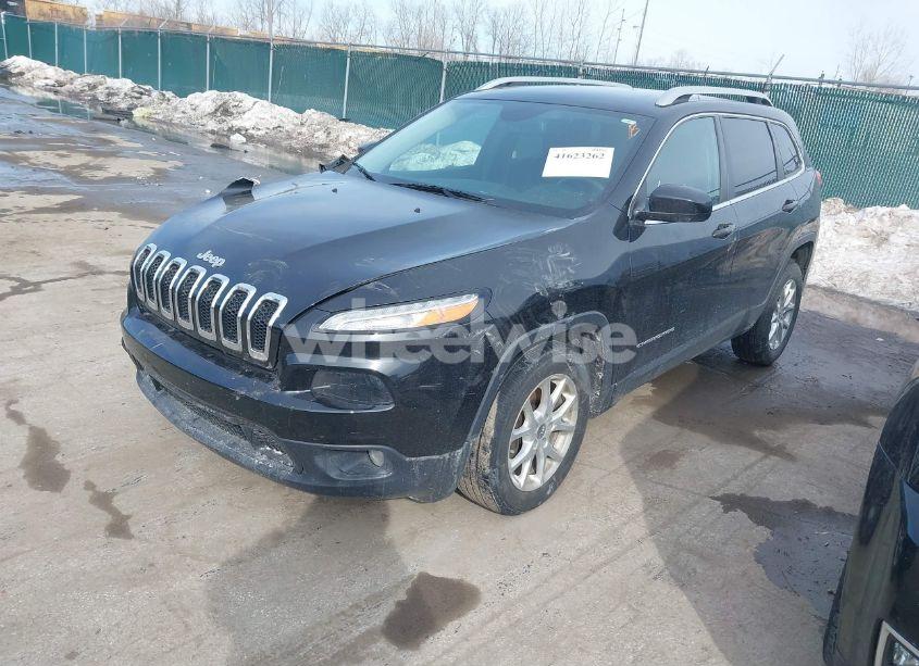 Photo 2 of 2016 Jeep Cherokee LATITUDE (VIN 1C4PJLCB7GW212640)
