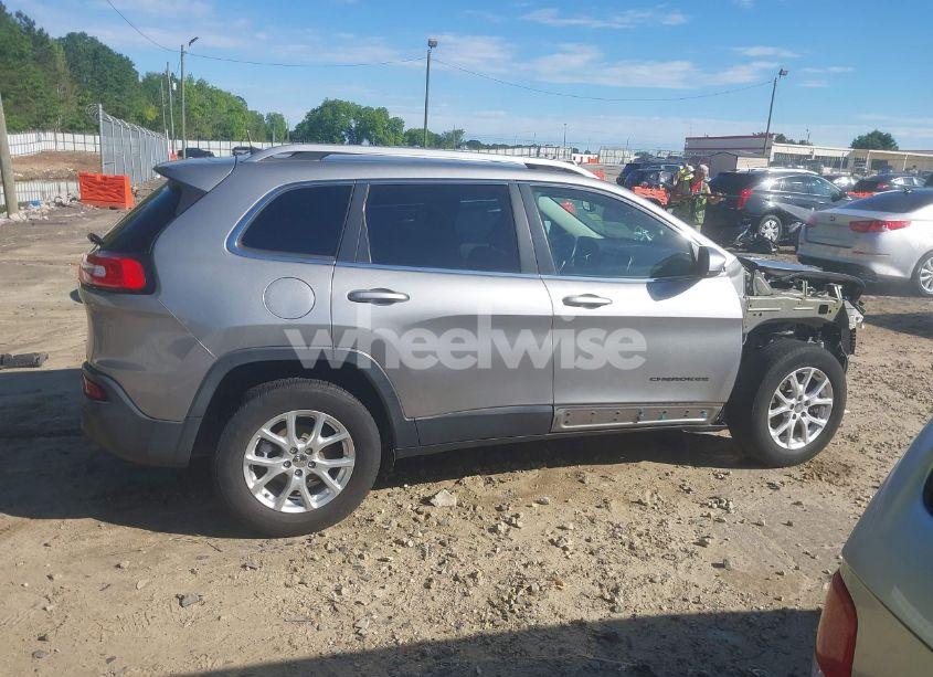 Photo 14 of 2016 Jeep Cherokee LATITUDE (VIN 1C4PJLCB7GW351506)