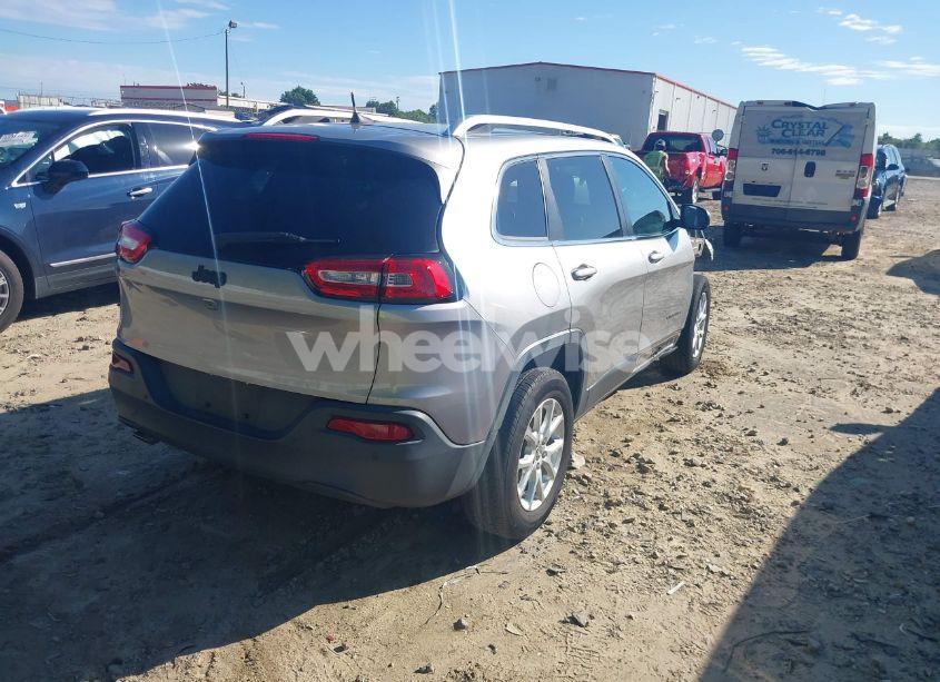 Photo 4 of 2016 Jeep Cherokee LATITUDE (VIN 1C4PJLCB7GW351506)