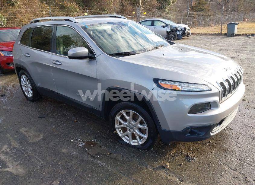 2017 Jeep Cherokee LATITUDE FWD (VIN 1C4PJLCB7HW527486) main photo