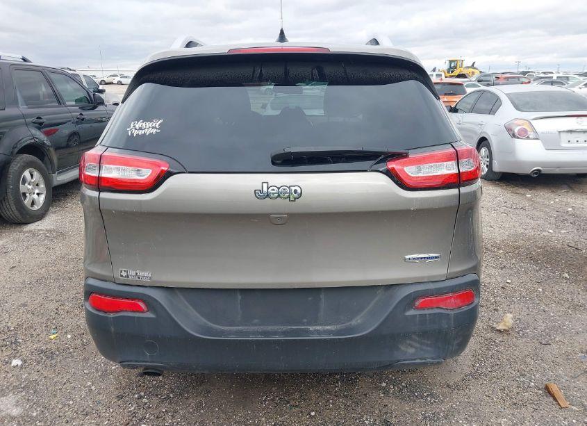 Photo 16 of 2017 Jeep Cherokee LATITUDE FWD (VIN 1C4PJLCB7HW580950)