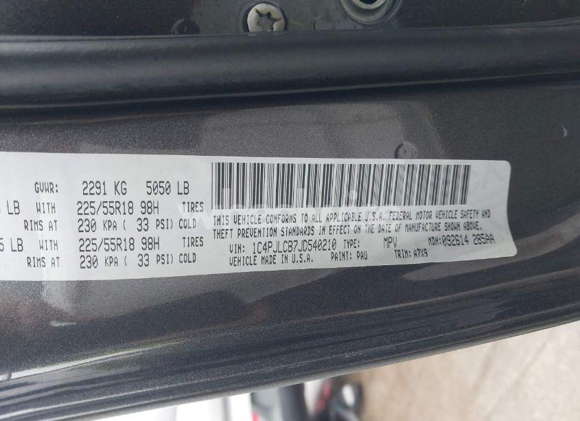 Photo 9 of 2018 Jeep Cherokee LATITUDE FWD (VIN 1C4PJLCB7JD540210)