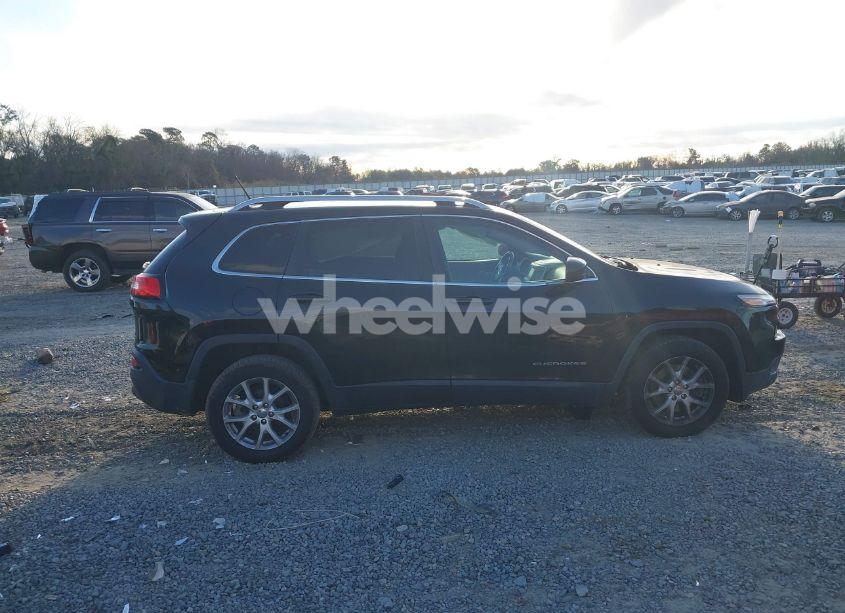 Photo 13 of 2014 Jeep Cherokee LATITUDE (VIN 1C4PJLCB8EW232926)