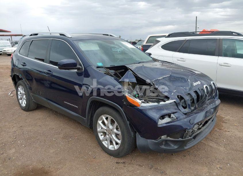 2015 Jeep Cherokee LATITUDE (VIN 1C4PJLCB8FW506398) main photo