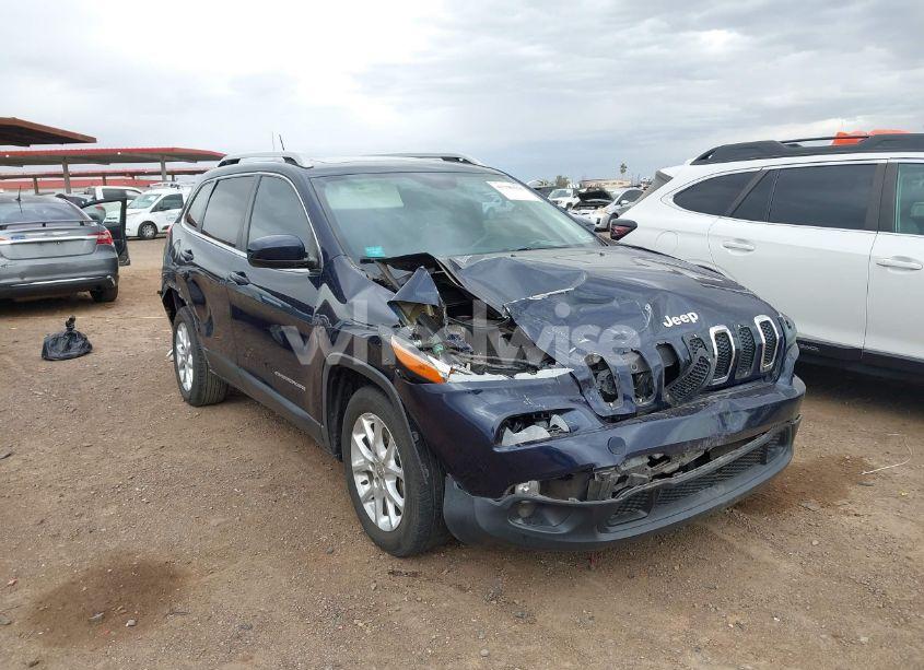 Photo 6 of 2015 Jeep Cherokee LATITUDE (VIN 1C4PJLCB8FW506398)