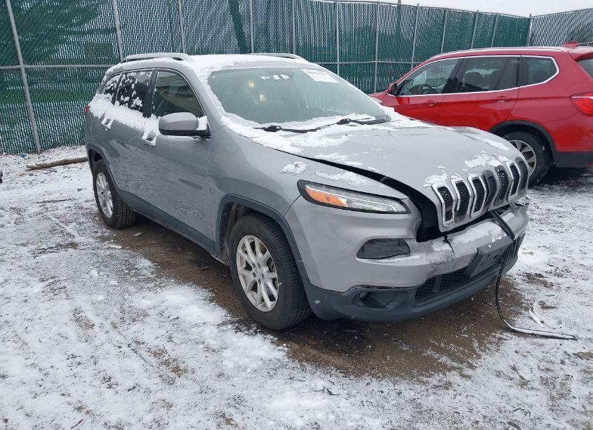 2015 Jeep Cherokee LATITUDE (VIN 1C4PJLCB8FW536873) main photo