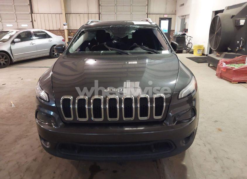 Photo 12 of 2015 Jeep Cherokee LATITUDE (VIN 1C4PJLCB8FW590013)