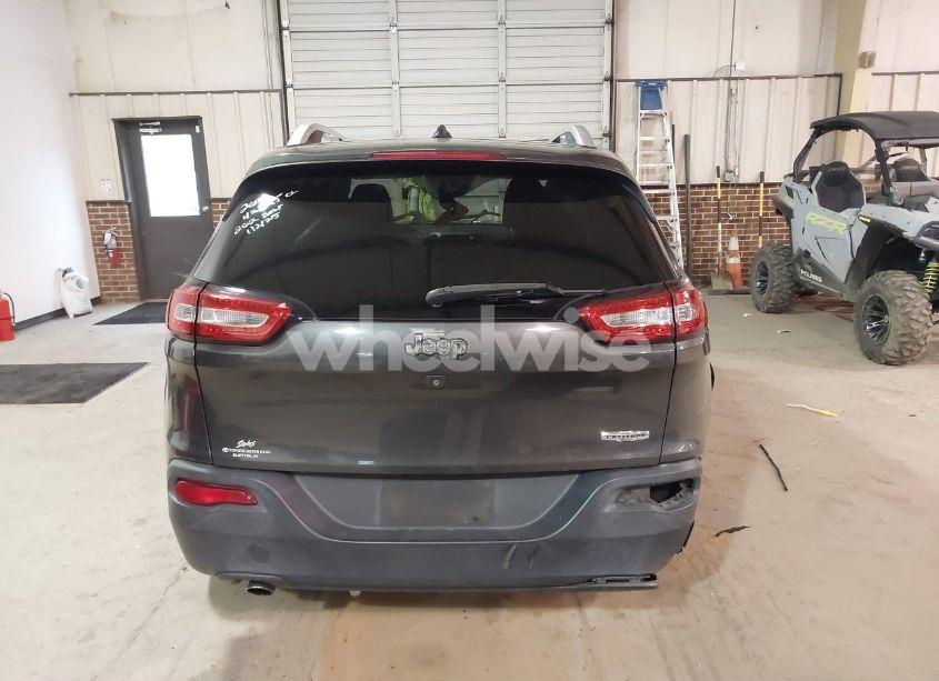 Photo 16 of 2015 Jeep Cherokee LATITUDE (VIN 1C4PJLCB8FW590013)