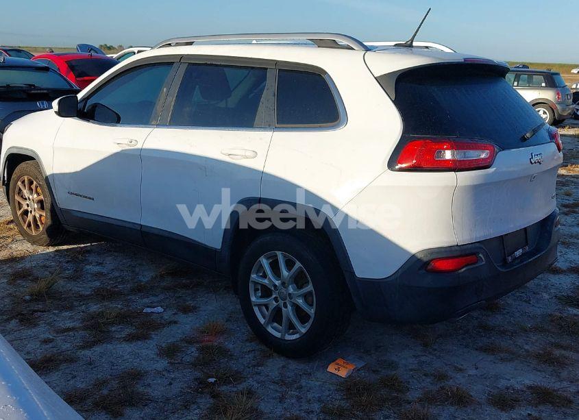 Photo 3 of 2015 Jeep Cherokee LATITUDE (VIN 1C4PJLCB8FW655829)