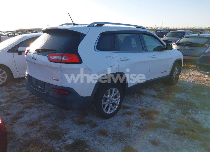 Photo 4 of 2015 Jeep Cherokee LATITUDE (VIN 1C4PJLCB8FW655829)